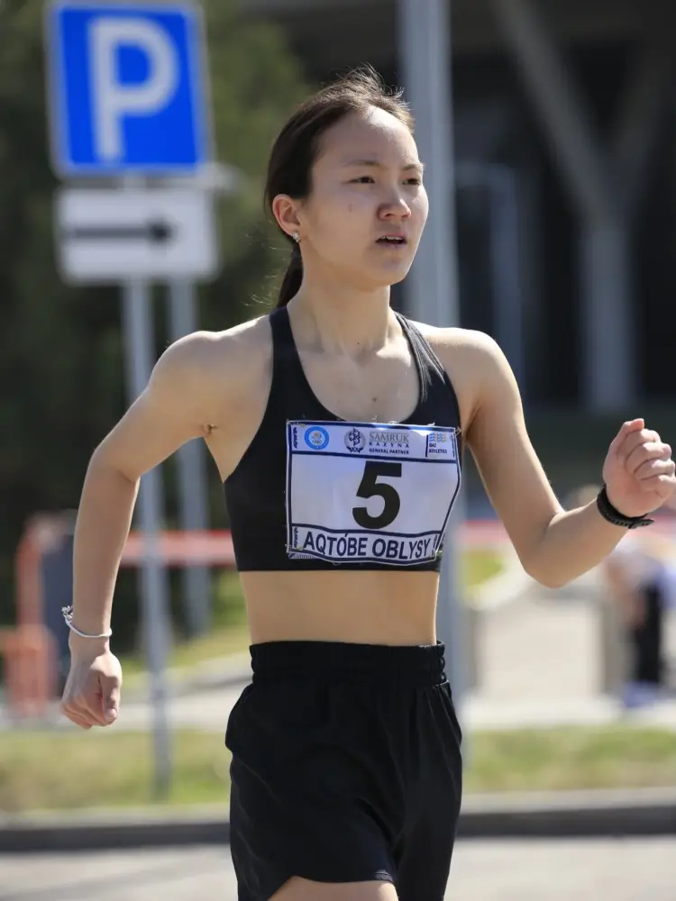 Победа Айши Жургентаевой в спортивной ходьбе: новый этап развития athletics в Актюбинской области Актобе