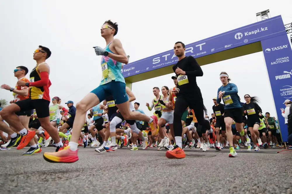Almaty Half Marathon объединил более 10 000 участников из 44 стран и прошёл с акцией «Таза Қазақстан» (2)