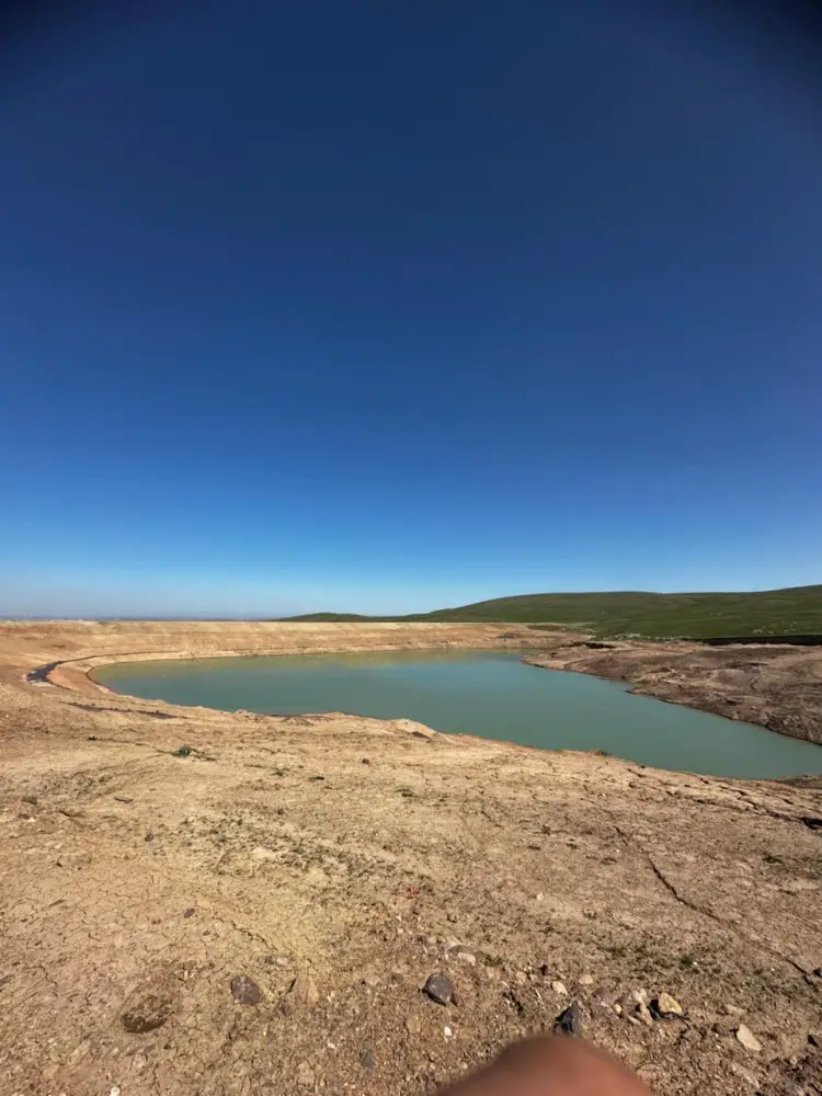 ТУРКЕСТАН: МИНИСТР ВОДНЫХ РЕСУРСОВ ОЗНАКОМИЛСЯ С ХОДОМ СТРОИТЕЛЬСТВА ВОДОХРАНИЛИЩА «КАРАКУЫС» В ТОЛЕБИЙСКОМ РАЙОНЕ (2)