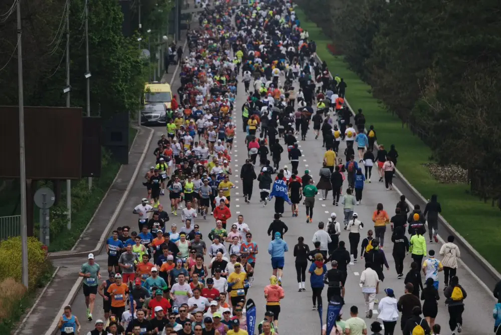 Алматы принял Almaty Half Marathon с 10 000 участниками Актобе