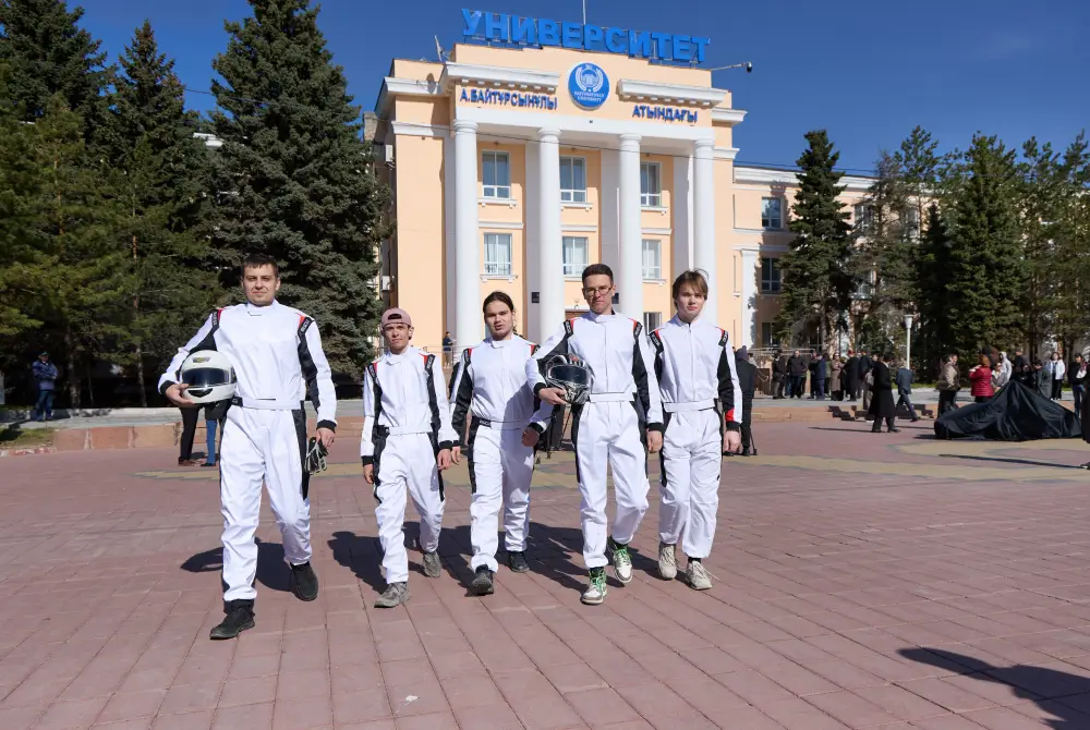 Гоночный болид из класса: студенты в деле! Актобе