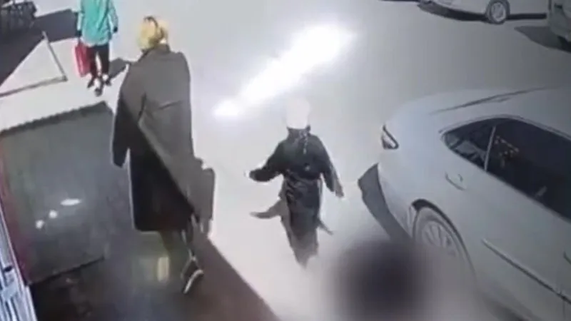 В Актобе задержана подозреваемая в попытке похищения ребенка: общество встревожено инцидентом среди бела дня Актобе