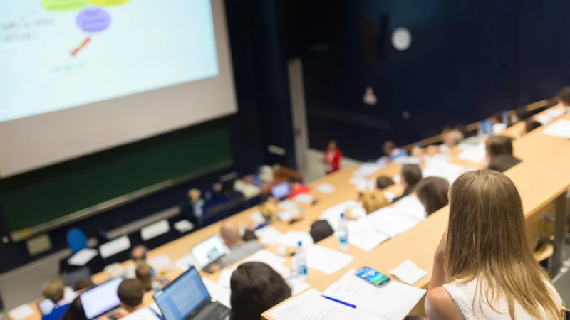 Министр науки Казахстана: Преподаватели без навыков работы с ИИ признаны неэффективными Актобе