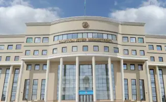 Встреча министра иностранных дел РК с послом ОАЭ: акцент на мирном разрешении конфликтов в регионе