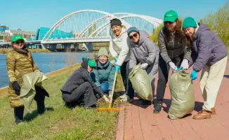 Субботник в Астане: чистота — залог единства!