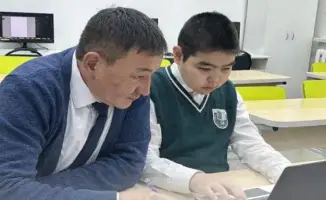 Молодой талант из Казахстана завоевал золото на республиканской олимпиаде по информатике среди девятиклассников