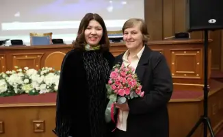 В сердце бури: учитель Мария Бедрина, как маяк, вывела людей к безопасности