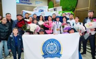 Первое золото Казахстана на чемпионате мира по таэквондо за 20 лет: Айым Серикбаева возвращается с триумфом
