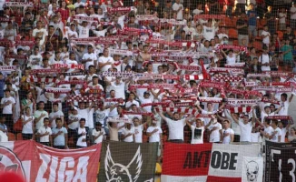 Часть города перекроют ради футбольных болельщиков: международный футбольный праздник в центре города