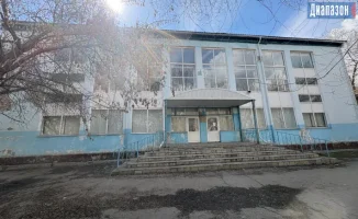 Актюбинцы обсуждают состояние старой части города: мнения разделились. Некоторые жители выражают обеспокоенность по поводу deteriorating инфраструктуры и недостатка внимания со стороны властей. Возрастные здания требуют ремонта, и многие местные жители на