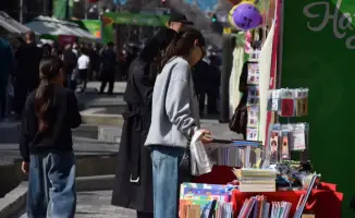Книжный фестиваль KitapFest-2026 в Алматы