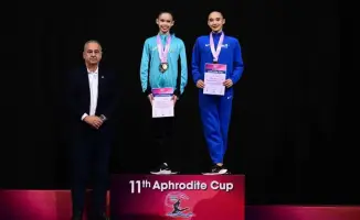 Золото Казахстана: гимнастки покорили Афины!