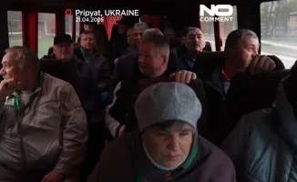 Бывшие ликвидаторы Чернобыльской катастрофы вернулись на место трагедии спустя 40 лет: воспоминания и эмоции на фоне заброшенной атомной станции