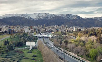 Социальные последствия бомбардировок гражданской инфраструктуры Ирана: угроза возвращения к 'каменному веку'