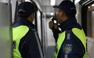 Казахстан в вихре перемен: пенсионные реформы, законопроекты и полицейские под арестом — главные события 23 апреля