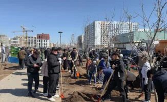 Союз отцов поддерживает инициативу 'Таза Қазақстан': более 300 человек собрались для участия в экологической акции