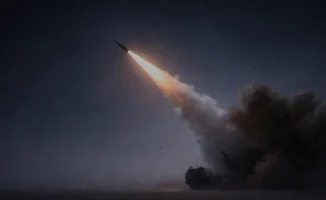 Иранский КСИР наносит удар баллистическими ракетами по секретной точке в ОАЭ