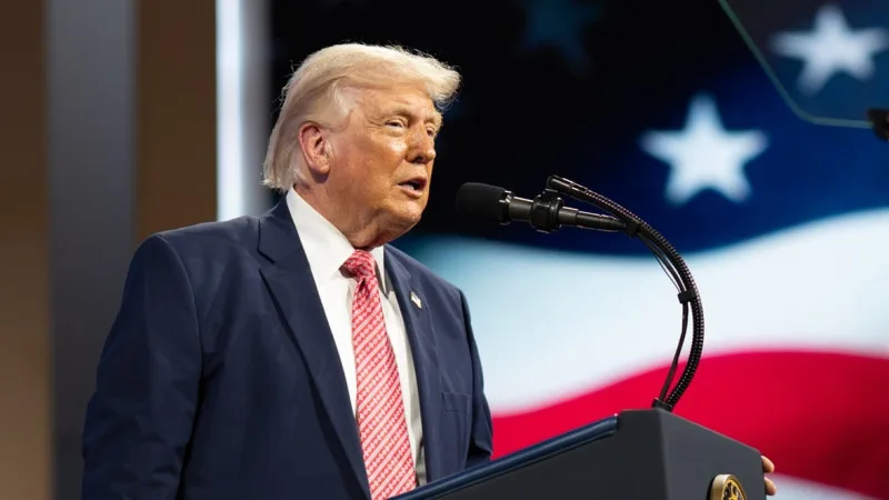 Трамп угрожает бомбардировками после перемирия с Ираном Актобе