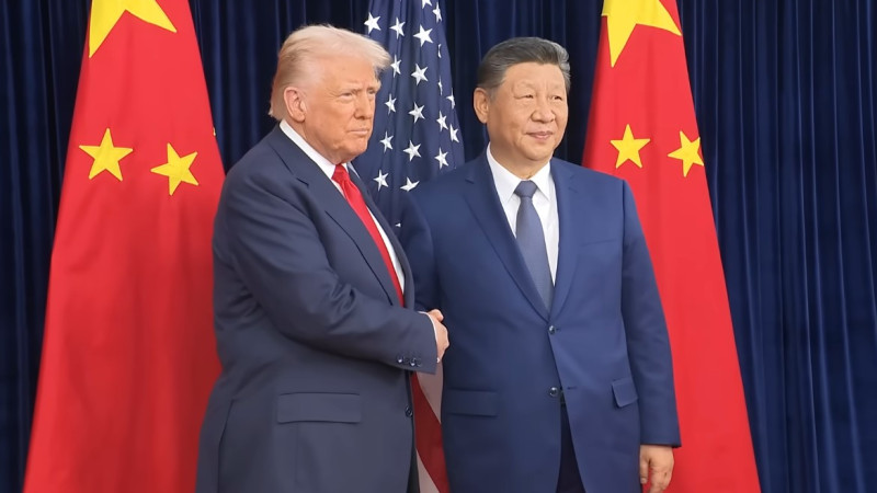 Трамп угрожает Китаю: дополнительные пошлины 50% за поставки военного снаряжения Ирану Актобе