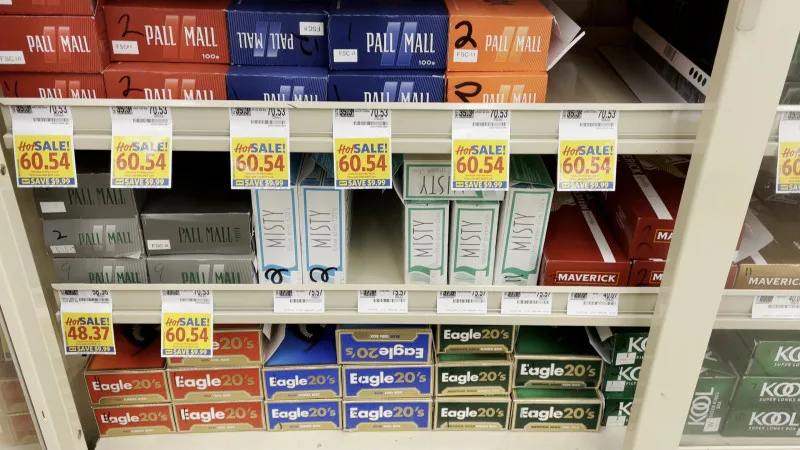 В Великобритании принят закон, который пожизненно запрещает продажу табачных изделий всем, кто родился 1 января 2009 года и позднее. Это решение направлено на борьбу с курением и защиту здоровья будущих поколений. Актобе