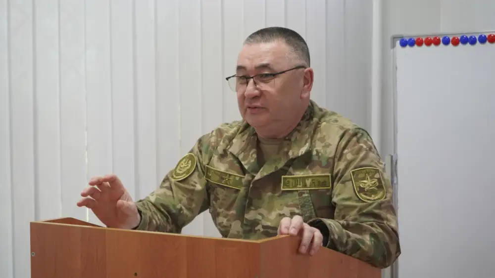 Сборы офицеров-воспитателей в Алматы: формирование нового поколения военных лидеров Актобе