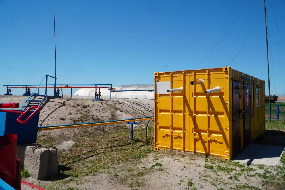 Подключение жилых домов к питьевой воде и газу в селе Юбилейное Актобе