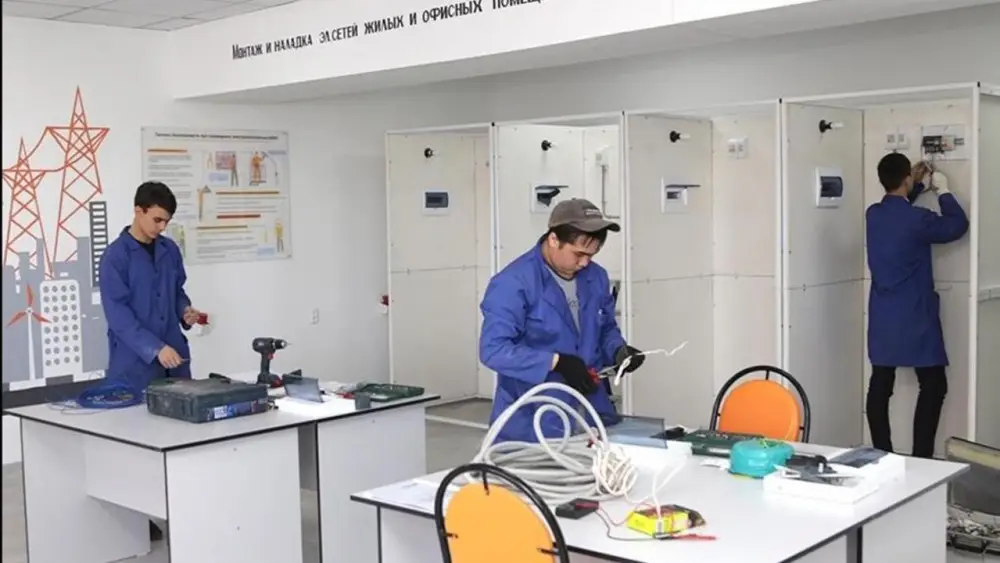 Студенты Карагандинской области участвуют в мотивационных встречах с предпринимателями для выбора профессии Актобе