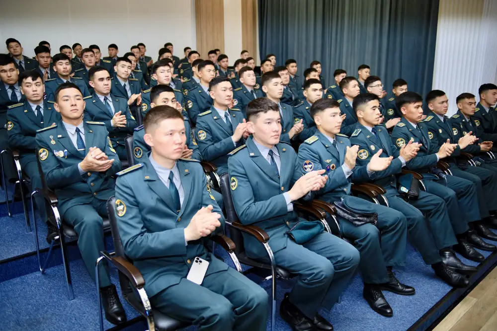 Курсанты-математики Казахстана показали второй результат на олимпиаде вузов стран Содружества (4)