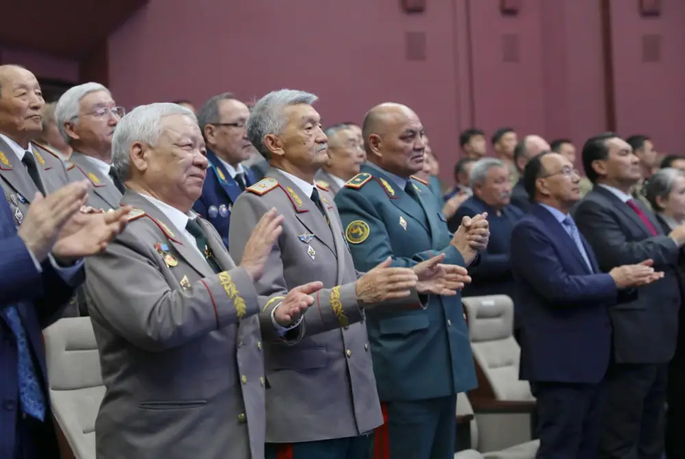 Юбилей Едиля Уразова в военно-патриотическом центре Актобе