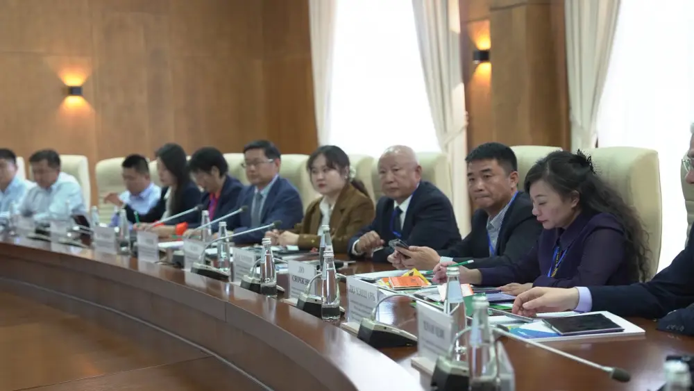ТУРКЕСТАНСКАЯ ОБЛАСТЬ УКРЕПЛЯЕТ СТРАТЕГИЧЕСКОЕ СОТРУДНИЧЕСТВО С ИНОСТРАННЫМИ ИНВЕСТОРАМИ (2)