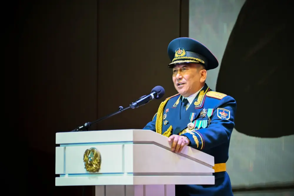 Более 40 лет в строю: генерал-лейтенант Султан Камалетдинов завершил службу в Вооруженных силах (8)