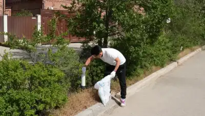 Молодежь Атырау объединяется для участия в международной экологической акции «ECO Plogging» Актобе