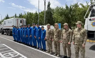 Казахстанские спасатели прибыли в Таджикистан для участия в международных учениях по подготовке к землетрясениям