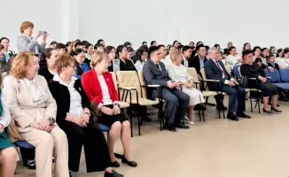 Фестиваль Kitap Fest для школьников интеллектуальные игры казахская литература