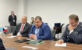 В Астане подписан меморандум о сотрудничестве в авиационной технике между Казахстаном и Чехией
