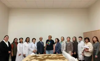Передача артефакта эпохи Золотой Орды в Национальный музей Казахстана: важное событие для международного исторического сообщества
