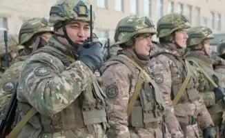 Годовщина образования Сухопутных войск Казахстана и их роль в безопасности государства