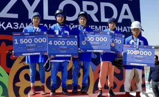 Кто станет чемпионом Казахстана: жокеи на старте!