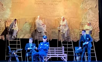 Премьера в драмтеатре: новая постановка вызывает общественный резонанс и обсуждение актуальных социальных тем