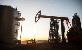 Нефтяные волны: как заявления Трампа о мире с Ираном лишь слегка покачнули рынок
