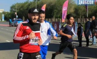 Сегодня в Актобе пройдет марафон, в связи с чем будут перекрыты следующие дороги: улица Тарана, проспект Абулхаир хана и улица Жубанова. Перекрытие начнется в 7:00 и продлится до 12:00. Движение общественного транспорта также будет изменено. Участники мар