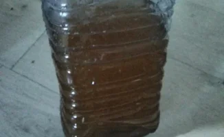 Грязная вода из кранов в Эмбе: проблемы и последствия