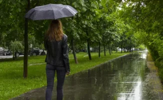 Сильные дожди и грозы в Казахстане: как погодные условия могут повлиять на повседневную жизнь граждан