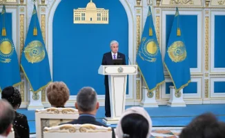 Токаев предложил присвоить статус "национальный" театрам и филармониям на церемонии награждения работников культуры в Астане