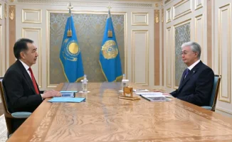 Токаев встретился с председателем коллегии Евразийской экономической комиссии Бакытжаном Сагинтаевым