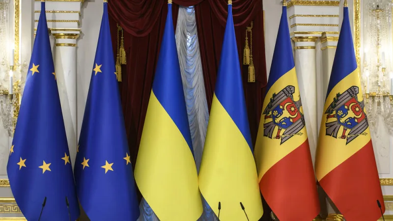 Евросоюз начинает переговоры о вступлении Украины и Молдовы 15 июня Актобе