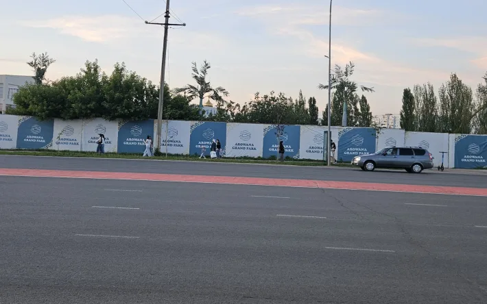 Заборы в городском ландшафте: как они угрожают эстетике и социальной атмосфере города Актобе