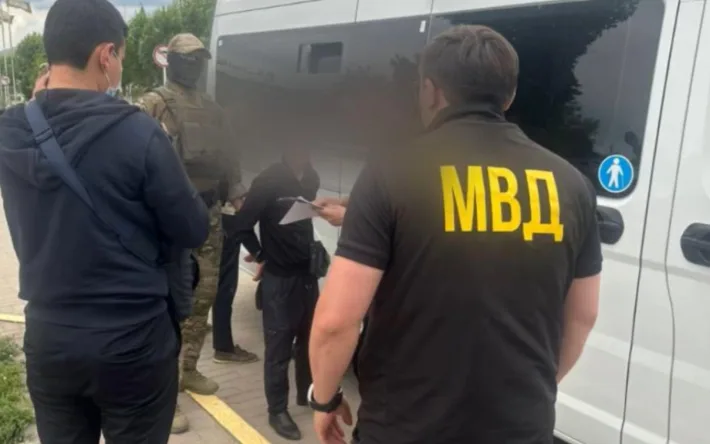 Заблудившийся в долгах: студент колледжа попался на крючок микрокредита в Актобе Актобе
