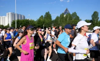 5-й юбилейный Astana Half Marathon собрал 7 000 участников из более чем 30 стран мира