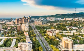 Алматы в зной, Астана под дождем: погода на выходные